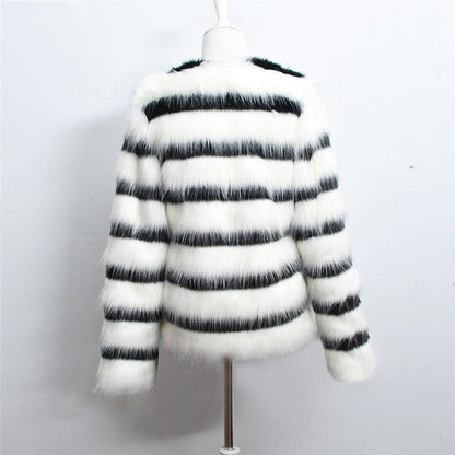 Black & White Editorial Faux Fur Jacket | The Pretty Spot