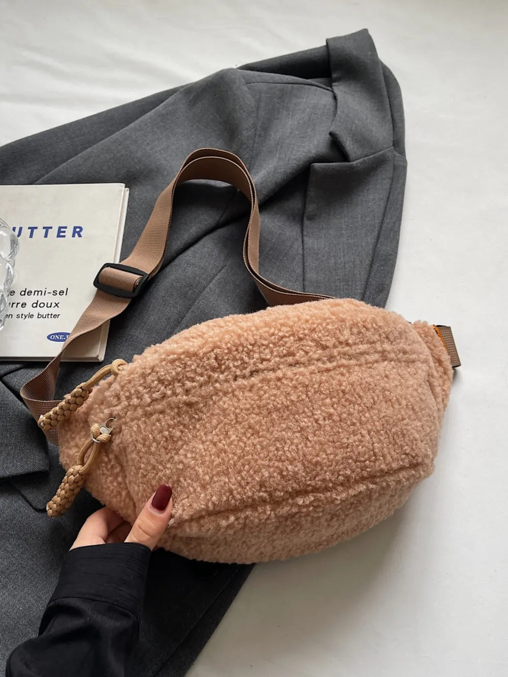 The Pretty Spot™ Sherpa Crossbody Bag – The Pretty Spot